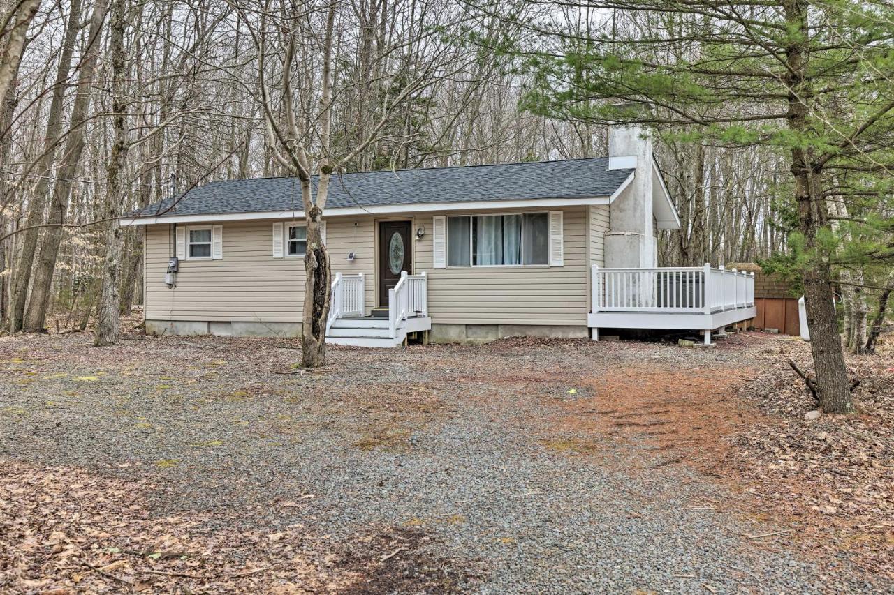 Ferienhaus Arrowhead With Hot Tub, 12 Mi To Ski! Pocono Lake